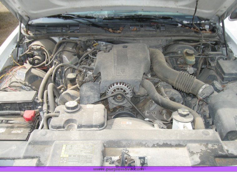 image for item 2108 2003 Ford Crown Victoria Police Interceptor