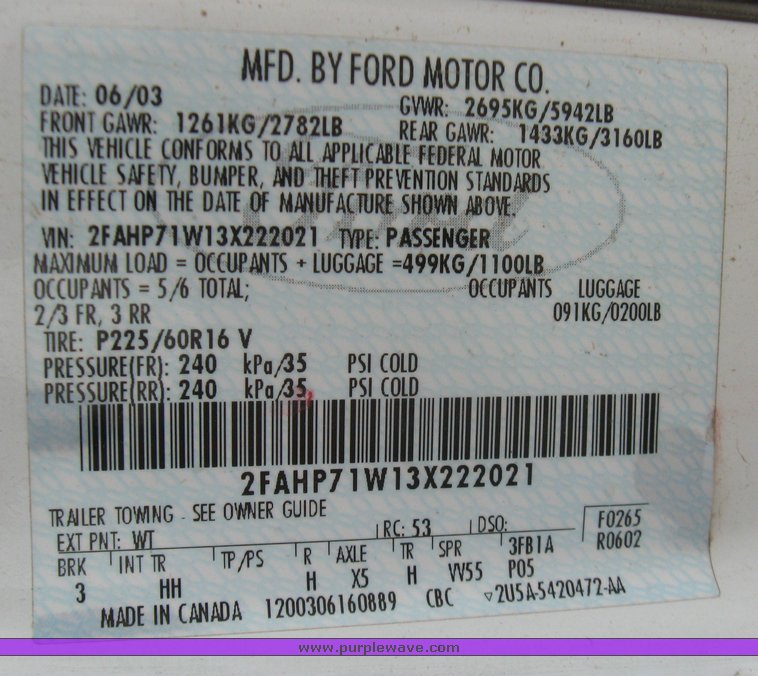 image for item 2108 2003 Ford Crown Victoria Police Interceptor