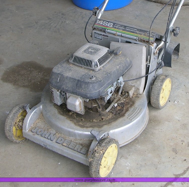 John Deere 145B push mower in Osage City, KS Item 2120 sold Purple Wave