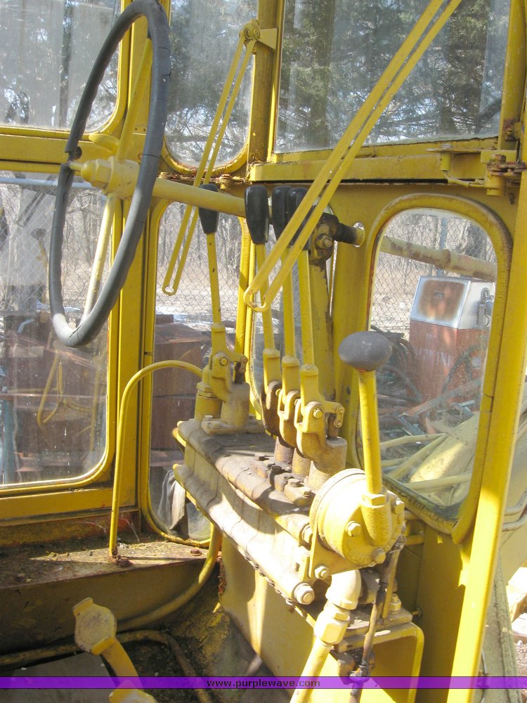 image for item 2127 1966 Galion road grader