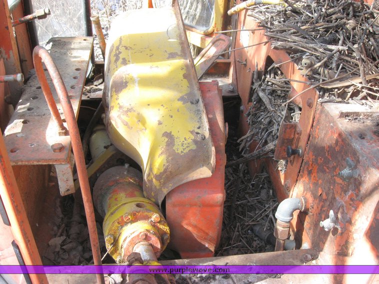 image for item 2129 1966 Galion road grader