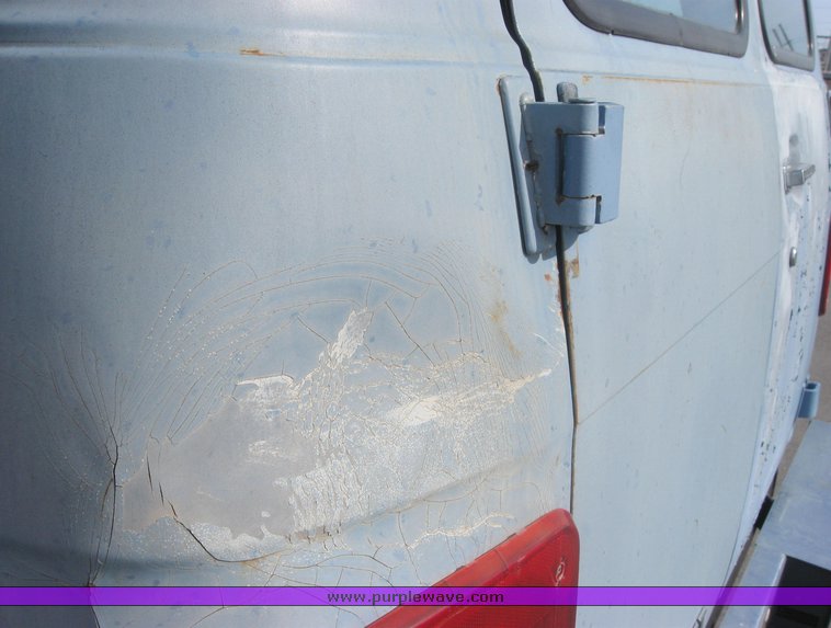 image for item 2137 1986 Chevrolet G30 sport van