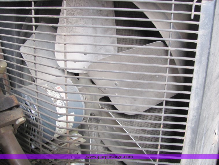 image for item 2940 Walk in freezer