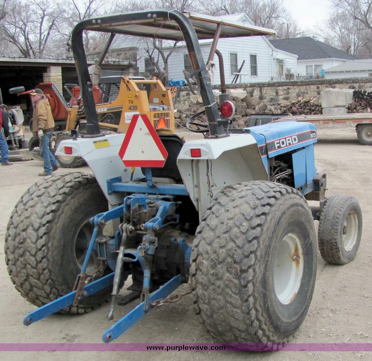 image for item 3111 Ford 3415 tractor