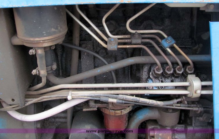 image for item 3111 Ford 3415 tractor