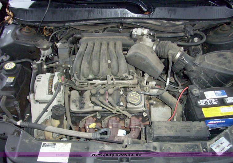 image for item 3181 2002 Ford Taurus SE