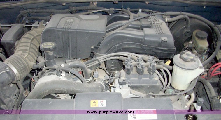 image for item 3182 2003 Ford Explorer
