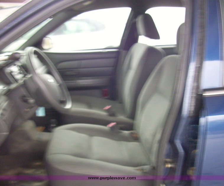 image for item 3183 2005 Ford Crown Victoria Police Interceptor