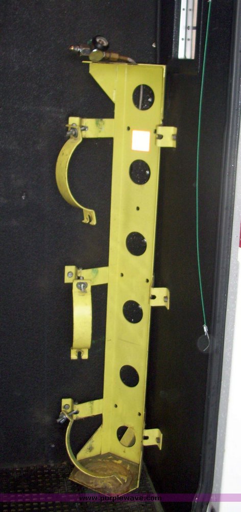 image for item 3184 2006 Ford E450 Super Duty ambulance