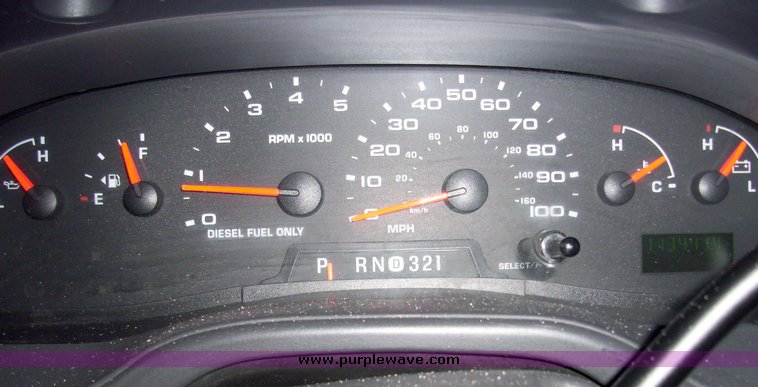 image for item 3186 2006 Ford E450 Super Duty ambulance