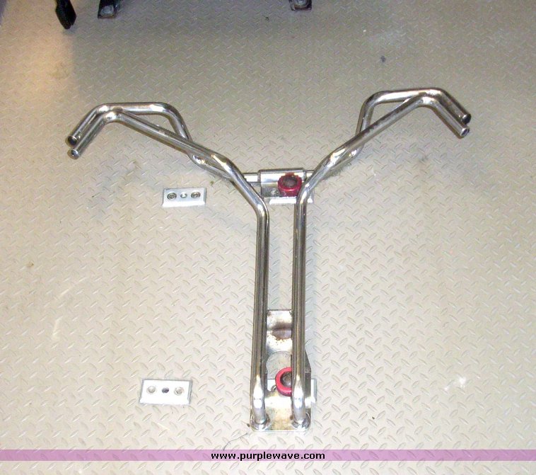 image for item 3186 2006 Ford E450 Super Duty ambulance