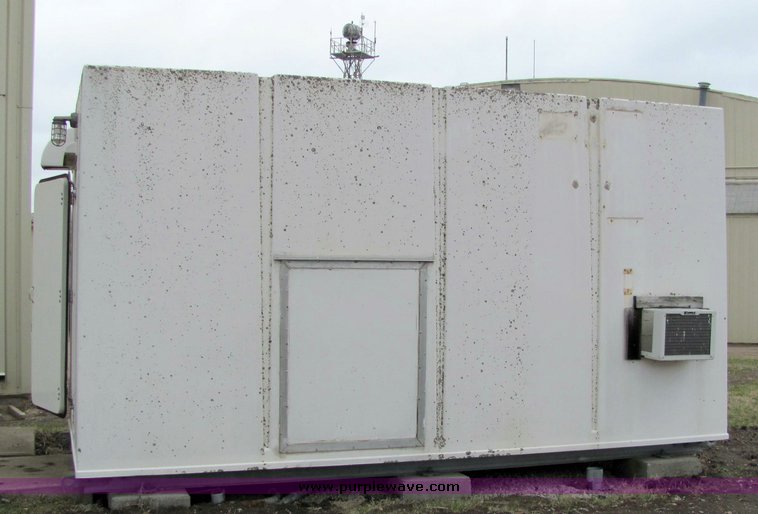 image for item 3270 Vault building