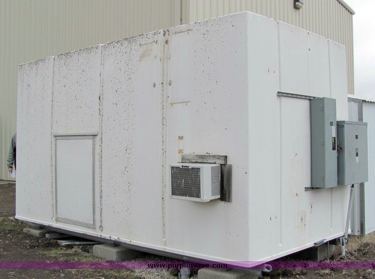 image for item 3270 Vault building