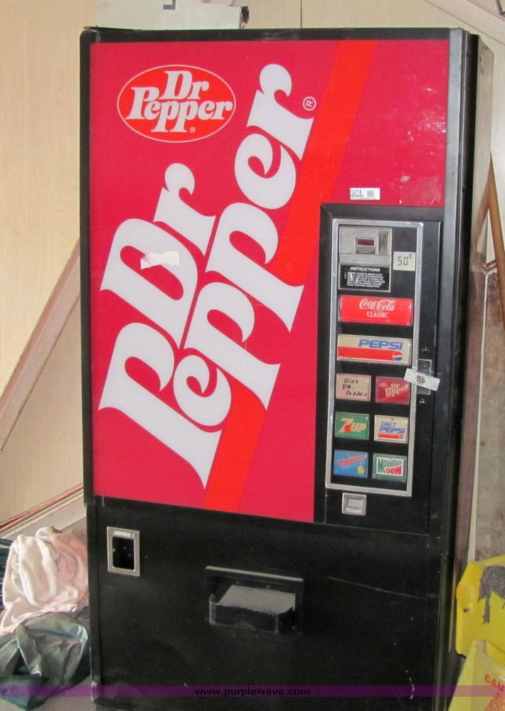 image for item 3274 Vending machine