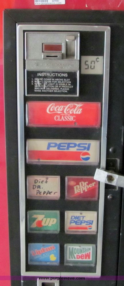 image for item 3274 Vending machine