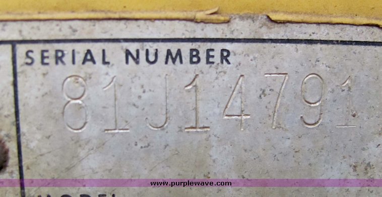 image for item 3282 1981 Caterpillar 950C wheel loader