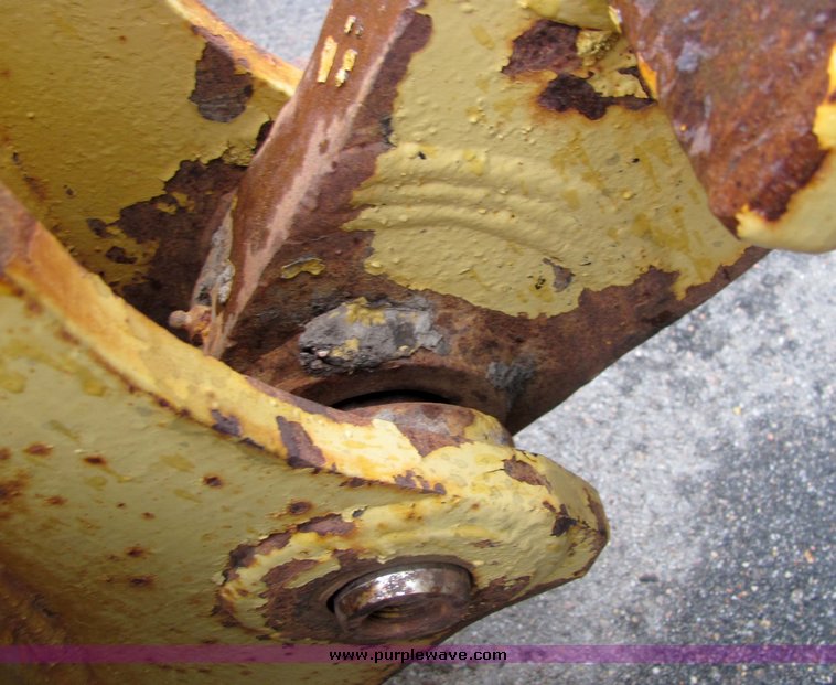 image for item 3282 1981 Caterpillar 950C wheel loader