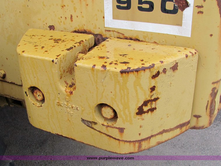 image for item 3282 1981 Caterpillar 950C wheel loader