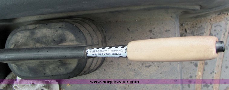 image for item 3283 New Holland TS100 tractor