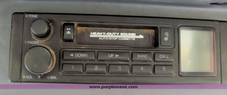 image for item 3283 New Holland TS100 tractor