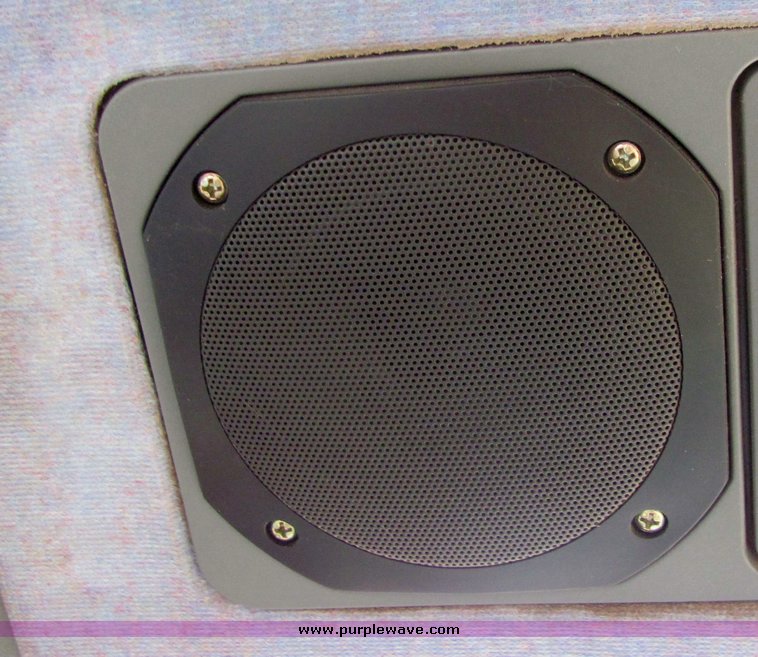 image for item 3283 New Holland TS100 tractor