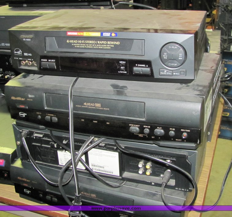 image for item 3292 Assorted electronics