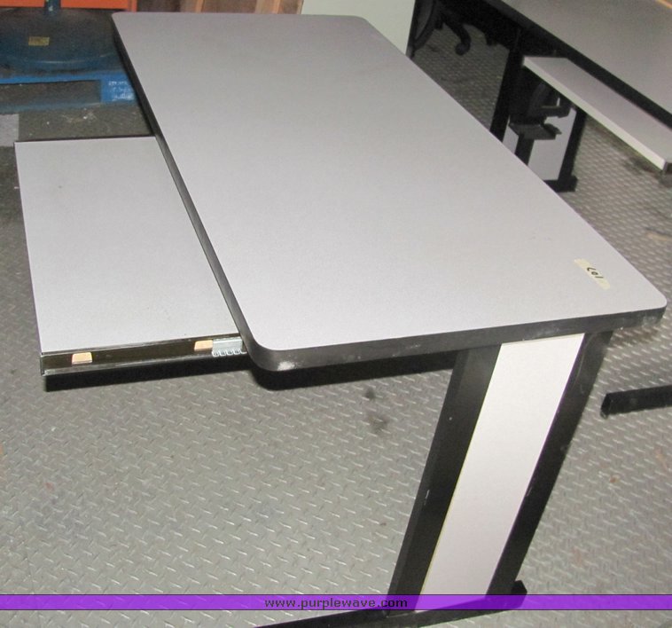 image for item 3295 (9) desks