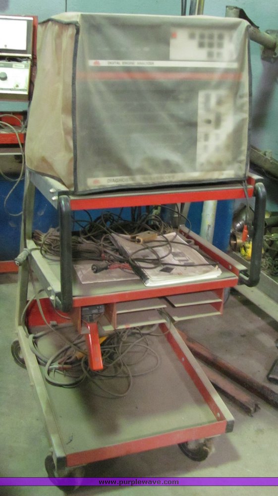 image for item 3305 Mac Tools ET1020 digital engine analyzer