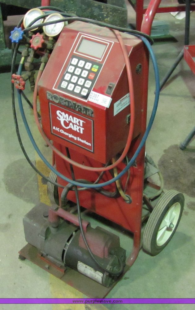 image for item 3307 Robin-Air Smart Cart R-12 recharging system