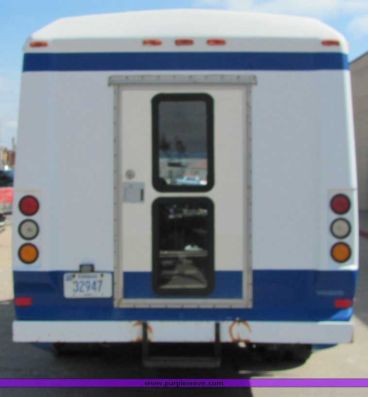 image for item 3313 1996 Ford E350 transit vehicle