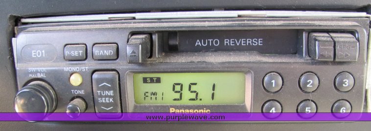 image for item 3313 1996 Ford E350 transit vehicle