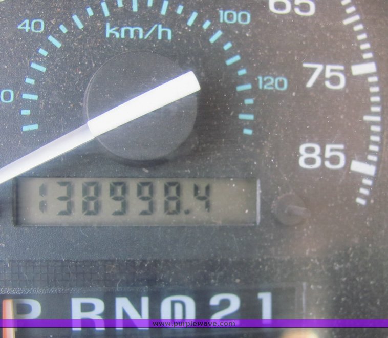 image for item 3313 1996 Ford E350 transit vehicle