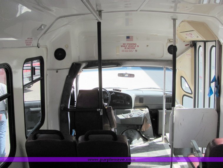 image for item 3313 1996 Ford E350 transit vehicle