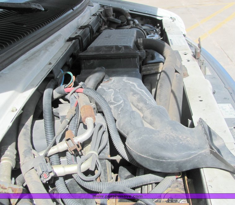 image for item 3313 1996 Ford E350 transit vehicle