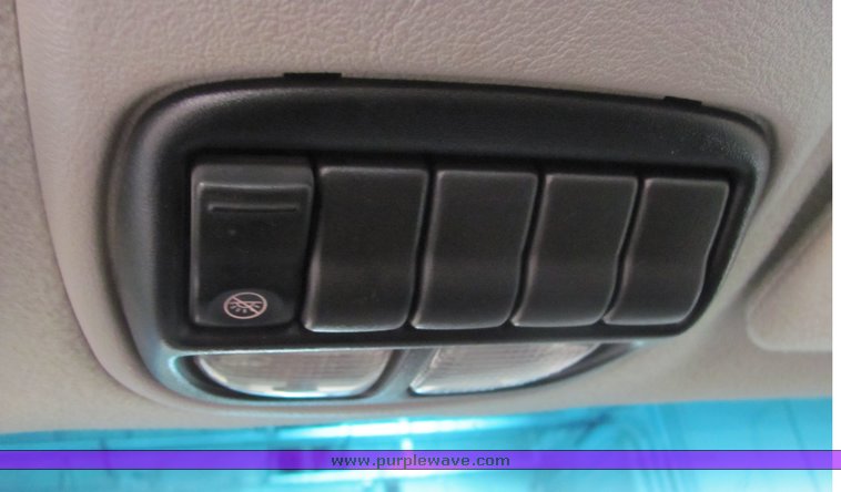 image for item 3314 2002 Chevrolet Venture