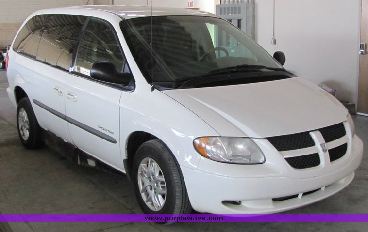 image for item 3315 2001 Dodge Grand Caravan Sport