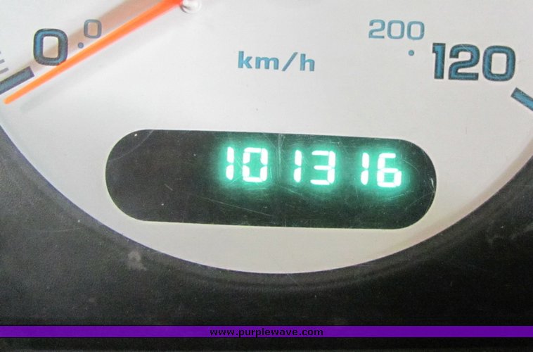 image for item 3315 2001 Dodge Grand Caravan Sport