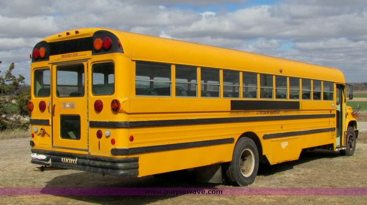 image for item 3365 1984 Ward SS-29 65 passenger school bus