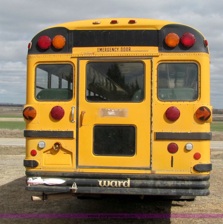 image for item 3365 1984 Ward SS-29 65 passenger school bus
