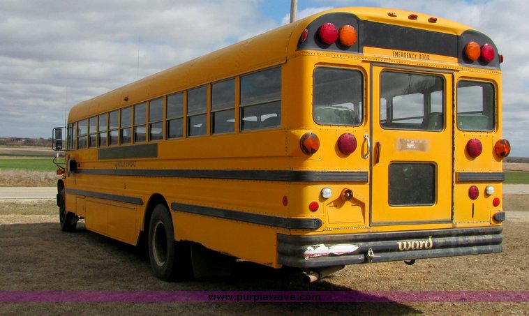 image for item 3365 1984 Ward SS-29 65 passenger school bus