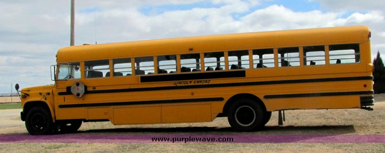image for item 3365 1984 Ward SS-29 65 passenger school bus