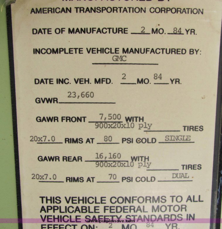 image for item 3365 1984 Ward SS-29 65 passenger school bus