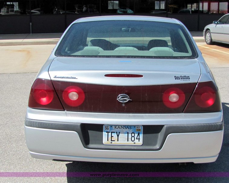 image for item 3378 2001 Chevrolet Impala