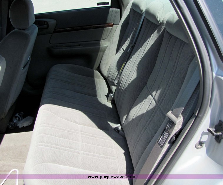 image for item 3378 2001 Chevrolet Impala