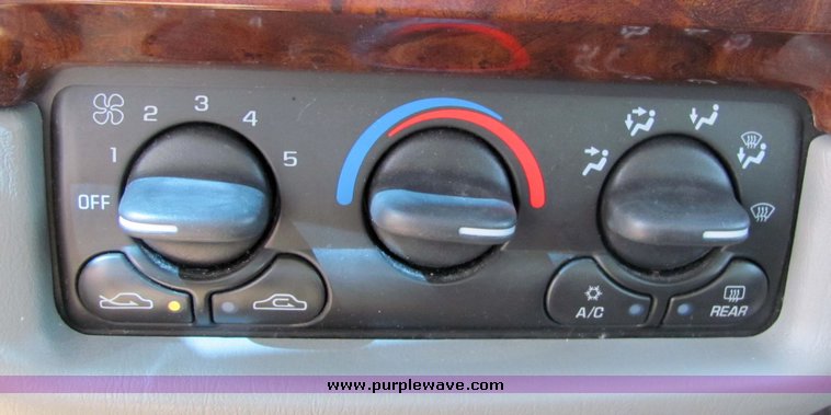 image for item 3378 2001 Chevrolet Impala