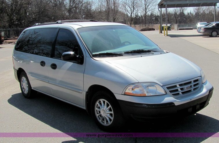 image for item 3380 1999 Ford Windstar LX