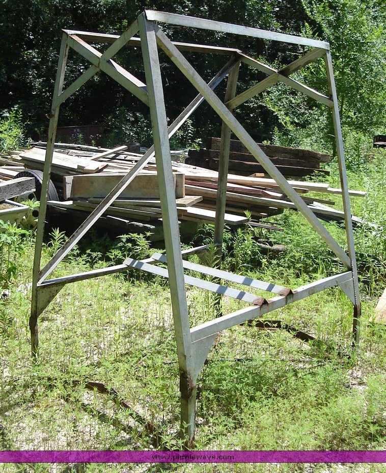 image for item 3397 500 gallon fuel tank with stand