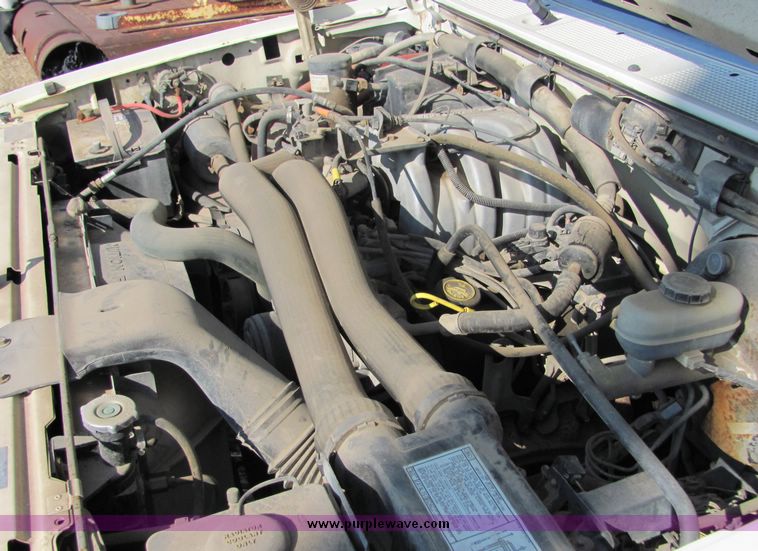 image for item 3425 1989 Ford F-150 pickup