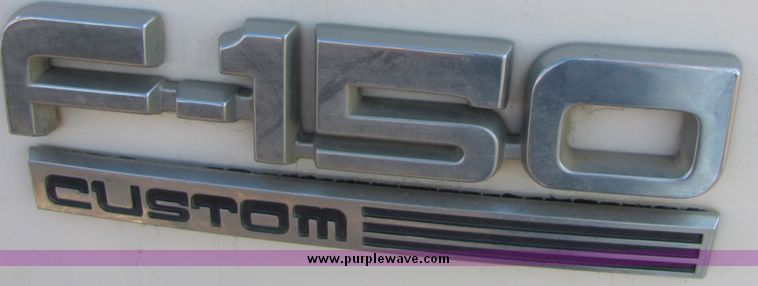 image for item 3425 1989 Ford F-150 pickup