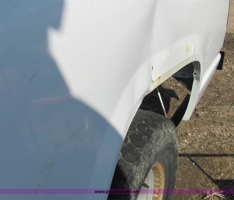 image for item 3429 1989 Chevrolet C1500 pickup